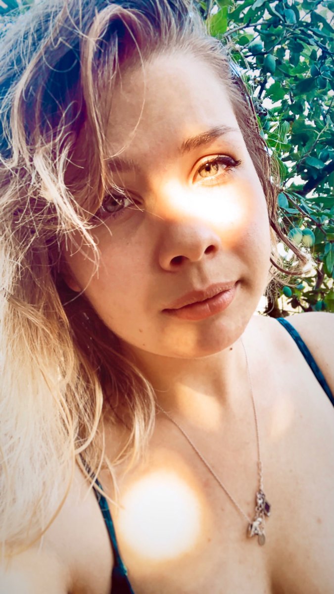 _aania13's tweet photo. #NuovaFotoProfilo https://t.co/zAAXvnKY9s