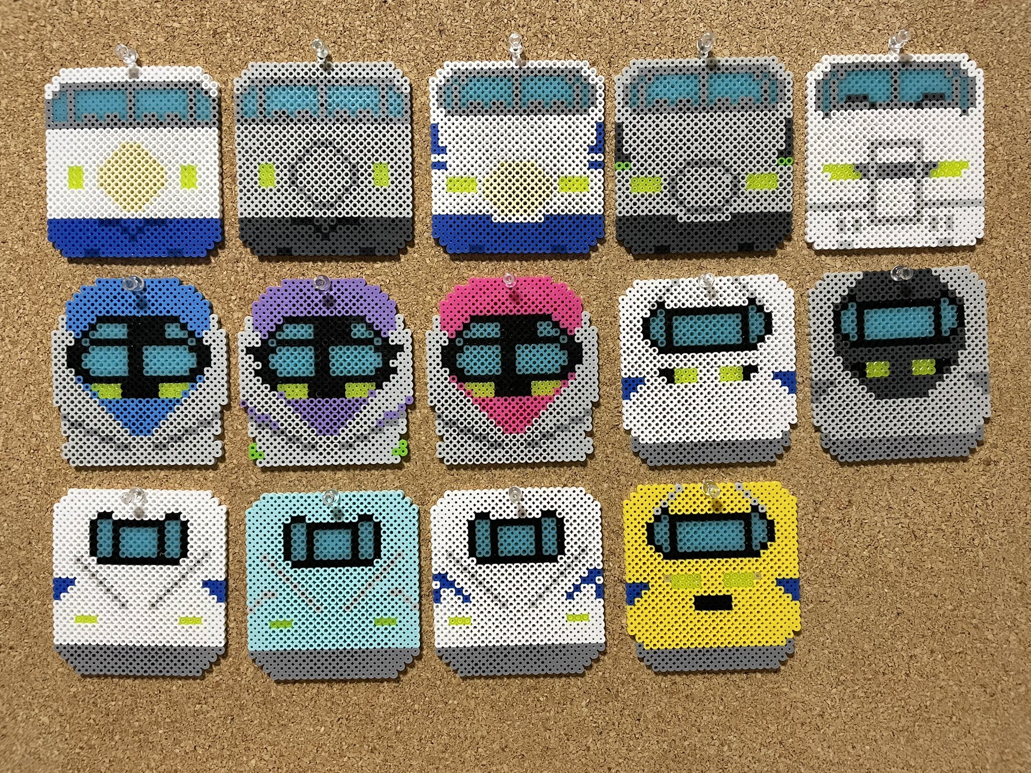 公式 パーラービーズ ナノビーズ アイロンビーズ沼 Rt Hiroya0917 新幹線シリーズ ０系からn700sまで アイロンビーズ パーラービーズ Perlerbeads 東海道新幹線 山陽新幹線 九州新幹線 T Co Wgrb9ieyqw Twitter