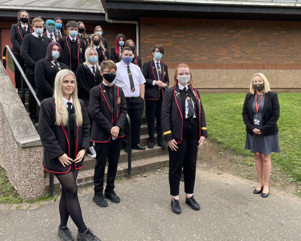LochgellyHS's tweet image. Delighted to introduce our new S6 Leadership Team #DreamTeam #Respect #Responsibility #Resilience ❤️