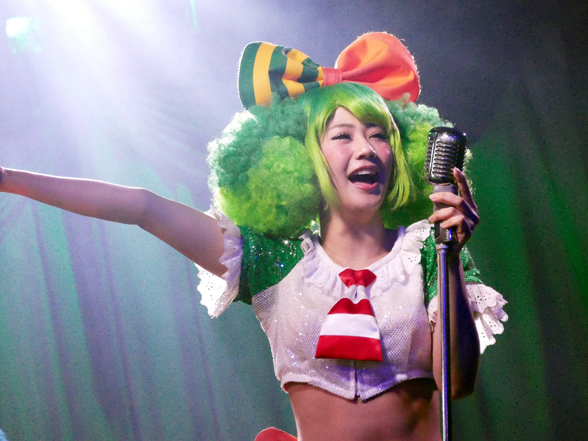 あゆ 夏貯金はじめました Rt るなちゃん おめでとおおおおおおお 東京ワンピース タワー3rdから6thまで歌姫アンちゃんを演じてくれた瑠奈ちゃん 芸能活動休止は寂しいけれど 絶対最高な家庭になるはずー 末長くお幸せに