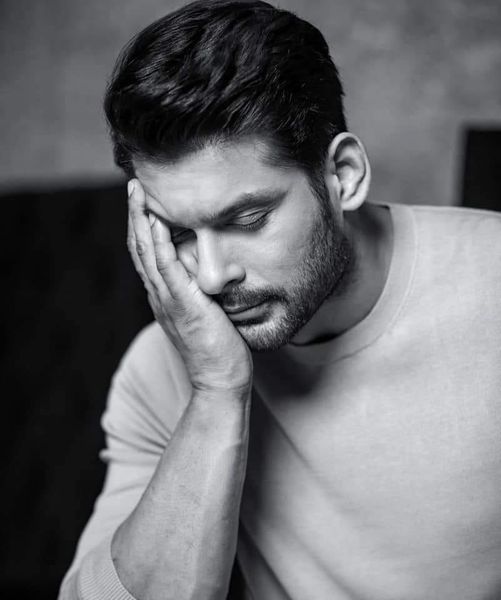 kennelop's tweet photo. #ripsidharthshukla  #sidnazz 
#SidharthShukla's Death Leaves TV Stars "Shocked And Numb" #SidharthShukla #Trending https://t.co/F5jb5BN5Iu