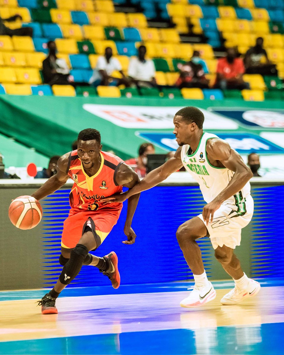 essued's tweet photo. We join the rest to congratulate #Uganda's #silverbacks 🦍 for quarter-final qualification in #AfroBasket after a stellar win against
#Nigeria 🇳🇬 68-80 🇺🇬
Next-up #CapeVerde at 1900hrs EAT 2/9/21. Good luck!

#Afrobasket2021 #LetsGoUG
📸: Courtesy https://t.co/WRDHawRhrG