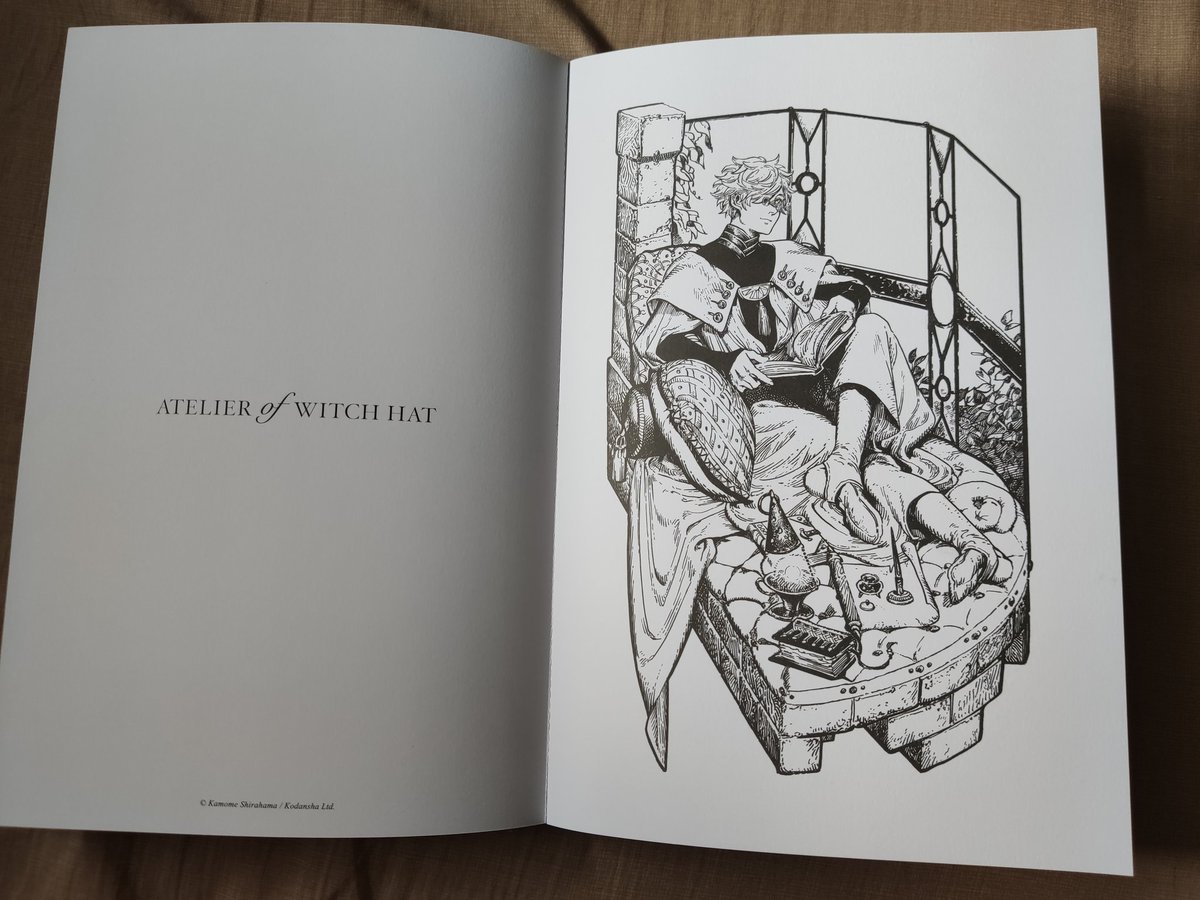 Me acaba de llegar el colorbook de atelier de @mwediciones
En un formato A4 y la impresion de alta calidad, hay toquelado para que se pueda arrancar la hoja perfectamente y el gramaje es algo.
Lo malo es que para algunas con un amplio fondo la aguada de acuarela no seria viable