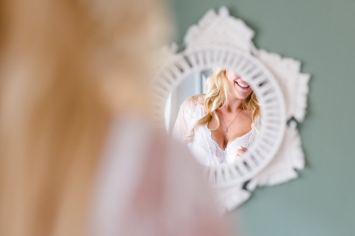 romdoir's tweet photo. Ein kleiner Einblick in mein letztes #BrautBoudoir Fotoshooting.

#boudoirhamburg #boudoirfotos #hamburg https://t.co/Cw9GLzSMiY