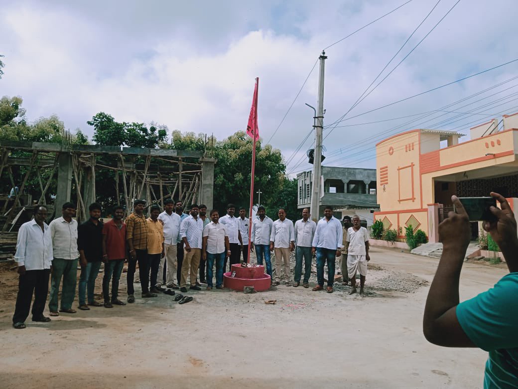 Indrase34018784's tweet photo. #JandaPanduga Jai TRS Jai Jai TRS ✊✊✊@KTRTRS @trspartyonline @DrRanjithReddy @kale_yadaiah @DGreen_14 https://t.co/OW1362wquo