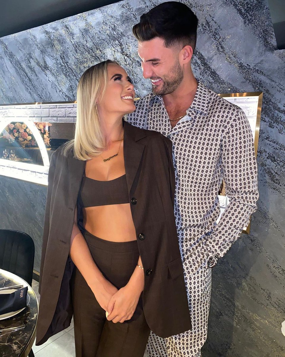 isawitfirst's tweet photo. WE CAN'T COPE 😭 The #Milliam pics we never knew we needed until now 🥺💕 https://t.co/haQDLNSPlB