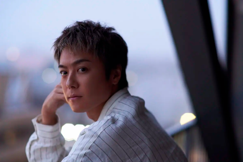 realsoundjp's tweet photo. ※本日まで。〆切まであと6時間❗

【🎁フォロー＆RTでサイン入りチェキプレゼント🎁】

EXILE TAKAHIRO、“新生EXILEの要”として歌い継いでいく覚悟　日々成長していく後輩メンバーとの近況も明かす

#EXILE #EXILETAKAHIRO #優しい光
https://t.co/Eiak2lbRv4 https://t.co/ofB3nai4Ok