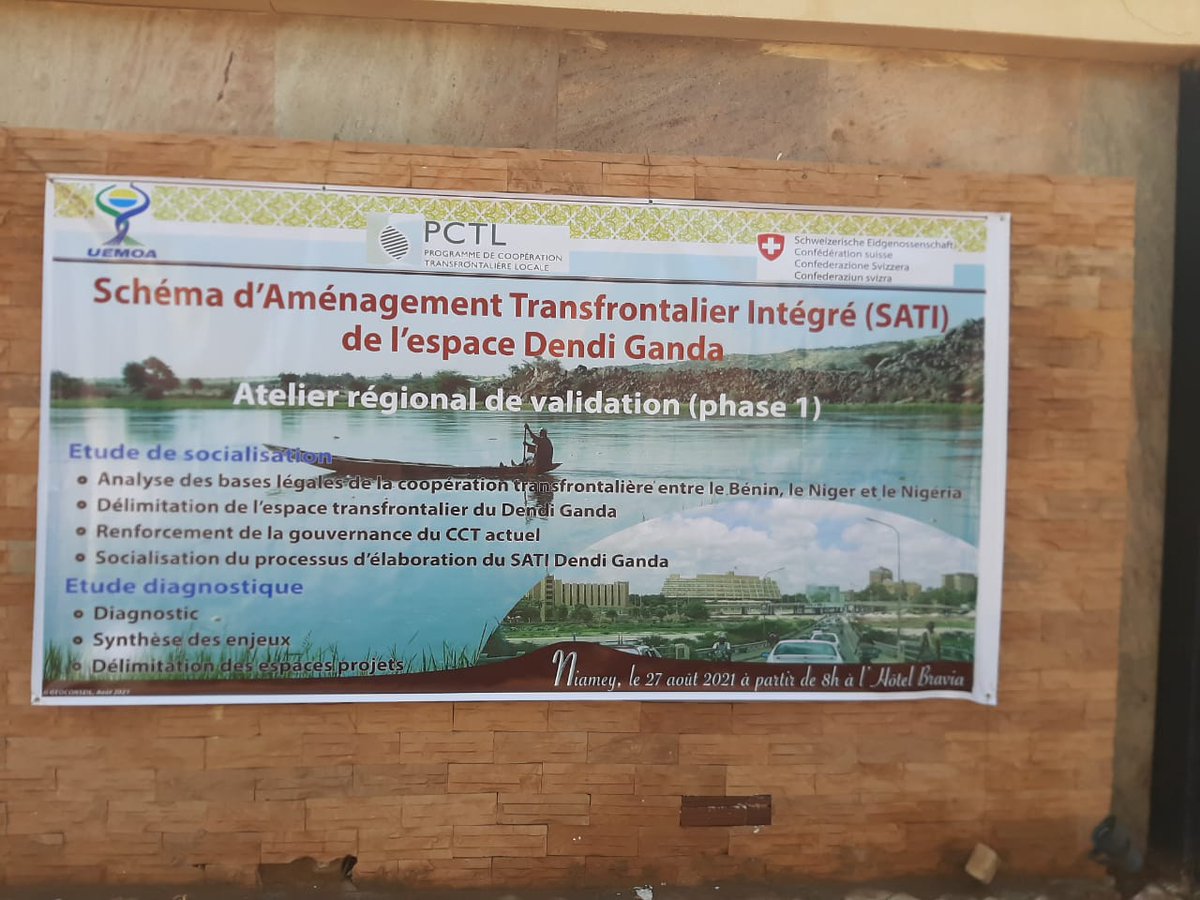 DDCNiger's tweet photo. Atelier #régional de validation des études d'analyse des dynamiques économiques et institutionnelles de l'espace #Dendi #Ganda. La 🇨🇭 se réjouit de soutenir cette initiative qui rentre dans le cadre de la mise en œuvre du Programme de Coopération Transfrontalière Locale #PCTL https://t.co/ckESPYp6Ia