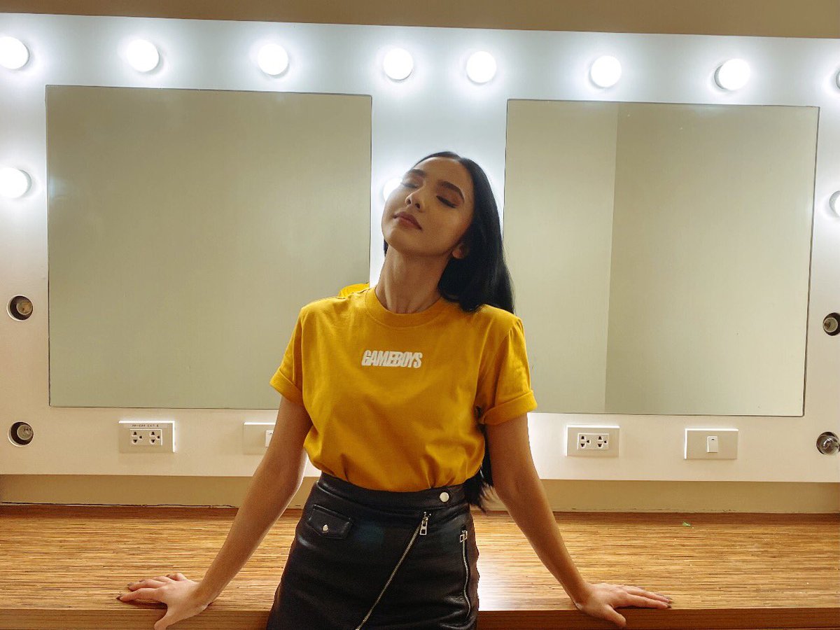adriannaso_'s tweet photo. GAMEBOYS x BUNSO CLOTHING https://t.co/WtfmX3ObJY