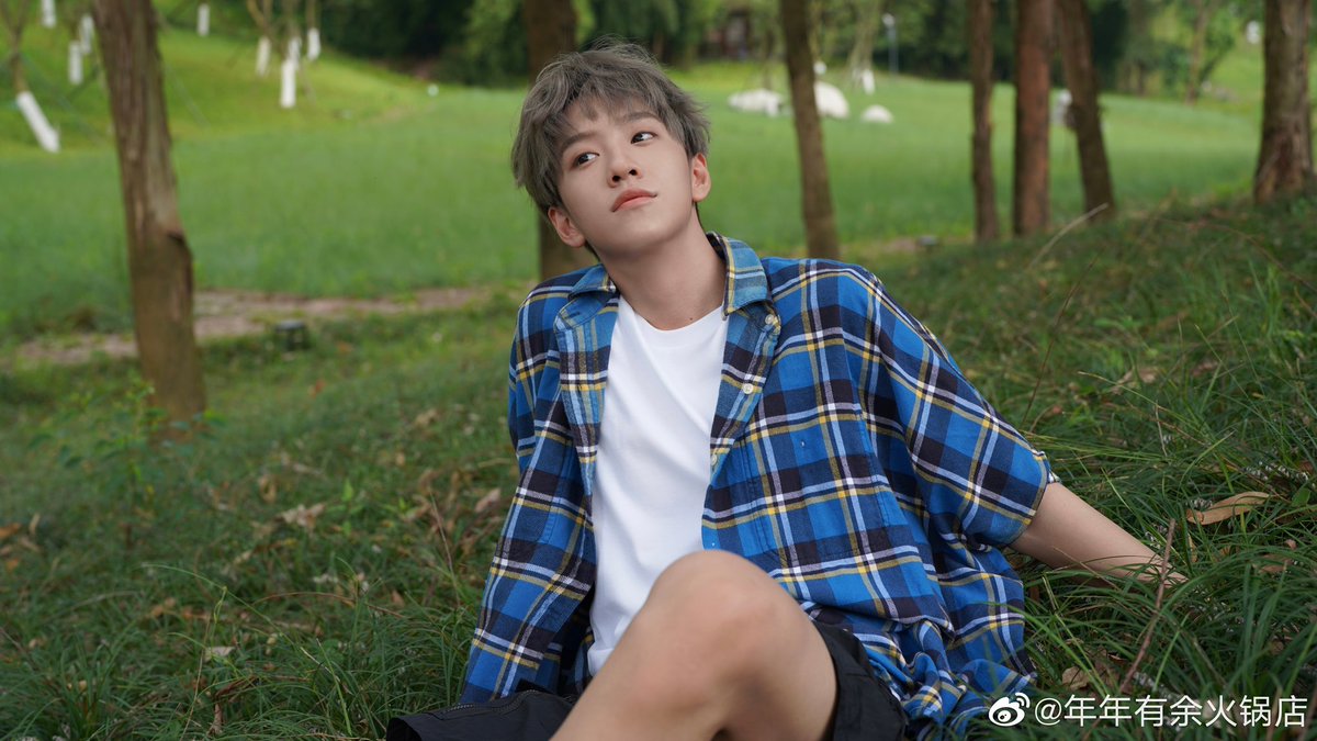 tonyyufansclub's tweet photo. 20210902｜年年有餘火鍋店

在收获的9月再次收获一份夏天的库存✌️
#天天有库存

#余景天 #Tony #YuJingTian #토니 #TonyYu #トニー #อวี๋จิ่งเทียน https://t.co/HjLZ18BRsh