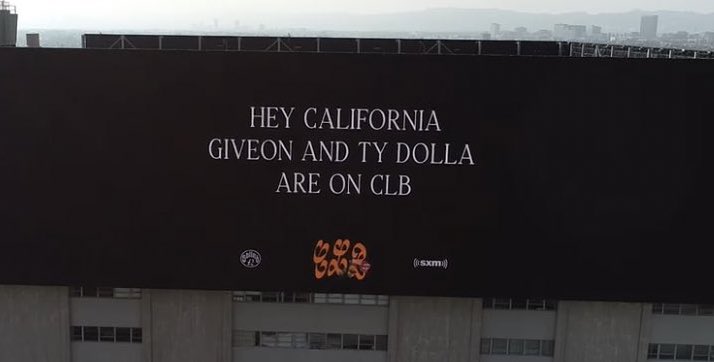 NorthMamacita_'s tweet image. Okay but this is such a genius move😩🥺🔥🔥🔥 #CertifiedLoverBoy