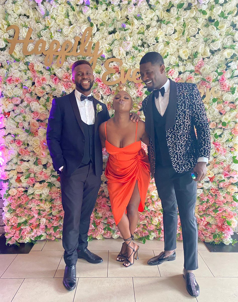 KenglishOrigin's tweet image. WEDDING GUEST SZN #ADExperience