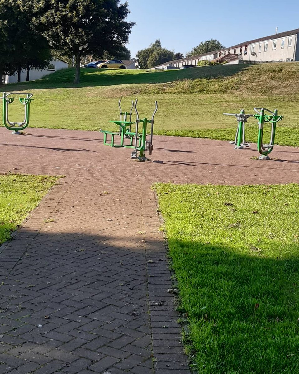 lovecowdenbeat1's tweet photo. Had a wee wander through Cowdenbeath Public Park early yesterday evening. Was a wee tad warm but kept to shaded areas
#lovecowdenbeath
#keepactive
#lovegreenspaces
#thegreatoutdoors
#itsgoodtowalk https://t.co/TdgMOHDerX