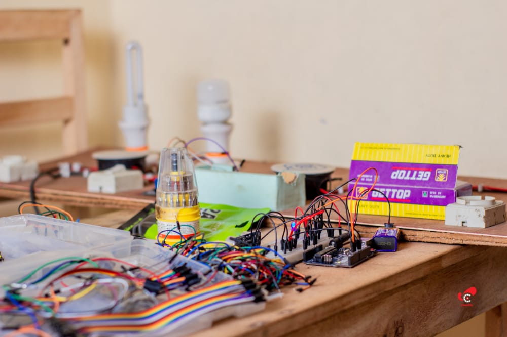 Celui qui cesse d'apprendre ne grandit pas... Chez EIoT l'apprentissage est maître.
<a href="/vouofobrondon/">Dr .Vouofo Brondon Niguel ,MD,MPH</a> <a href="/stes_group/">STES GROUP</a> <a href="/MDJeunes/">La Maison Des Jeunes du Burundi</a>