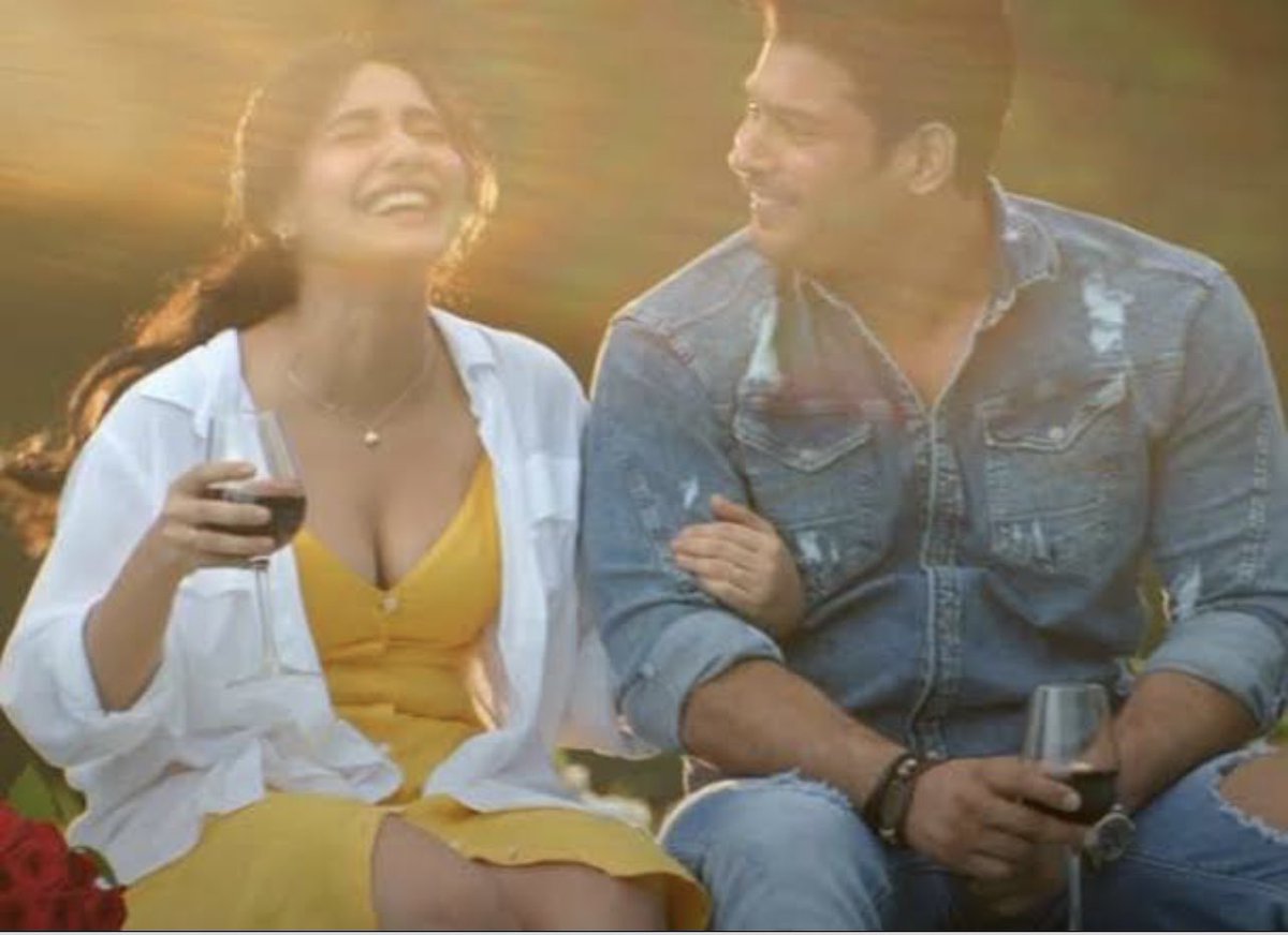 Officialneha's tweet photo. Haven’t been able to process this news.Deeply saddened and at loss of words.Gone too soon Sid. You will forever be in our hearts 💔 RIP https://t.co/CW7mhQ2BlI