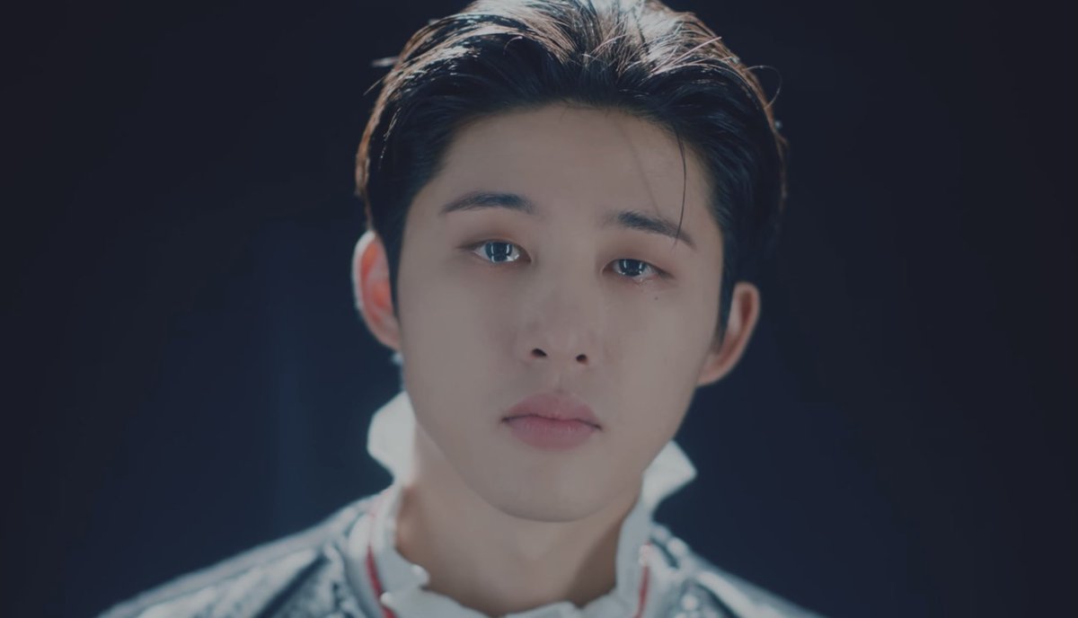 DOUBLEB.FAMILYTH tweet media