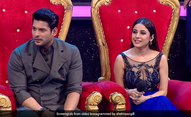 ndtv's tweet photo. "She Is Not Fine," Says Shehnaaz Gill's Father After #SidharthShukla's Death
Read more: https://t.co/Wyz9q4aPKI https://t.co/e6fNtXFTNq