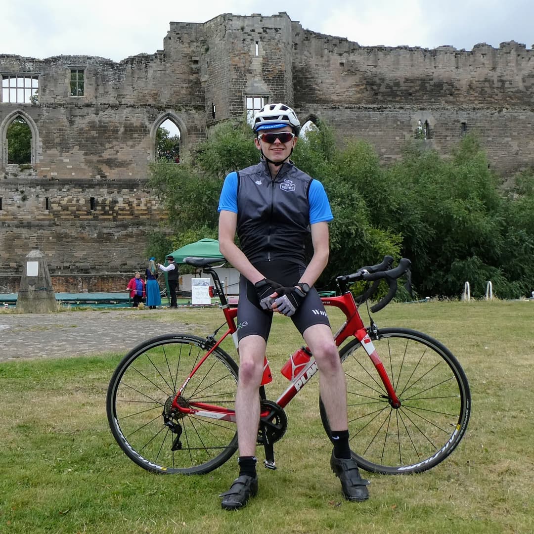 AyersNigel's tweet photo. Me and our youngest at Newark Castle on Sunday. His longest ride and first 100km and my first 100k ride this year. #cycling #cyclinglife #tribanrc500 #planetx #roadcycling https://t.co/HHuDHJxx7M