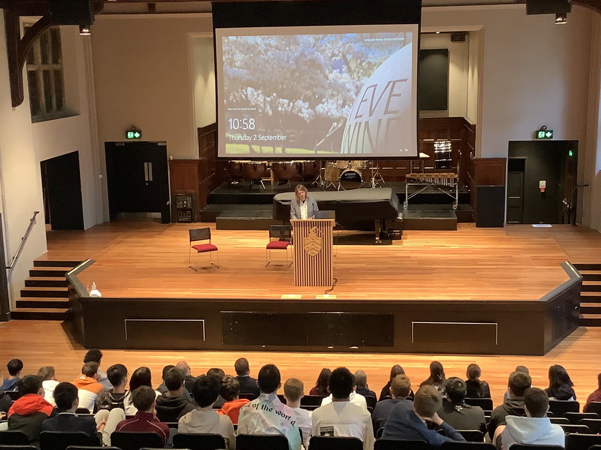 BromsSchool's tweet photo. In the final session of the morning, Mr Ruben, Mr Wingfield and Dr Thompson give an overview of the Sixth Form for students currently in Years 9-11.
#BromsInduction #BromsBoarding #NewSchool #NewPupils #NewSchoolYear #BromsgroveSchool https://t.co/HsRNew2Trj