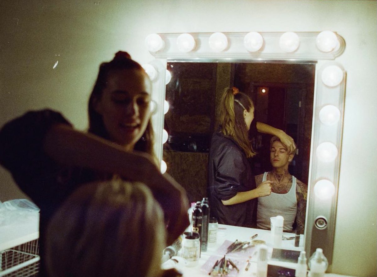 7Osloveontour's tweet photo. i love the vibe/aesthetic of anthonys work so i’m very excited to see what he does with harry https://t.co/UHv3PrR1wS