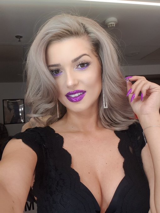 That moment when my makeup fits with my lipstick 💄👄 and my nails 💅   Here I am👉🏼https://t.co/qlDenddXV0  #livejasmin<a href="/tag/model"class="tags"><span>#model</span></a><a href="/tag/sexy"class="tags"><span>#sexy</span></a><a href="/tag/white"class="tags"><span>#white</span></a><a href="/tag/camgirl"class="tags"><span>#camgirl</span></a><a href="/tag/livejasmin"class="tags"><span>#livejasmin</span></a><a href="/tag/dre"class="tags"><span>#dre</span></a>