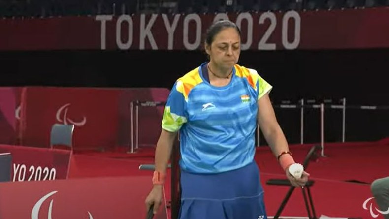 ddsportschannel's tweet photo. .#ParaBadminton
Women’s Singles SL4 Group D
You did well #ParulParmar
#IND 's Parul Parmar loses game to Katrin Seibert of #GER by 2-1
#Paralympics #Tokyo2020 #Praise4Para https://t.co/GFVqAm8Q70