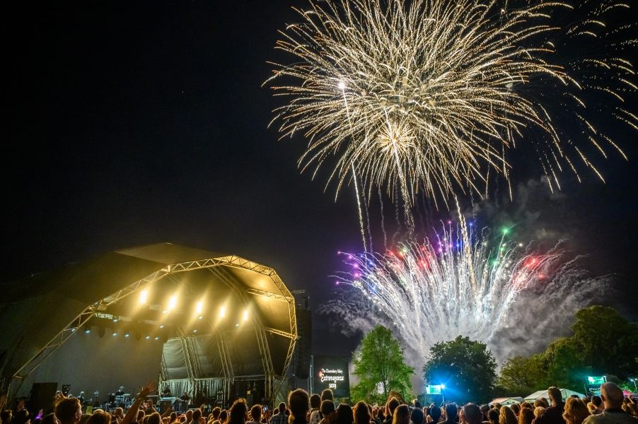 🐟 🍟 #GlastonburyExtravaganza 🐟 🍟 
We are expecting a very busy weekend for the Extravaganza! Reservations will be the only guaranteed way of dining with us. So our best advice to any new or regular customers is to book a table here: buff.ly/306PSvD