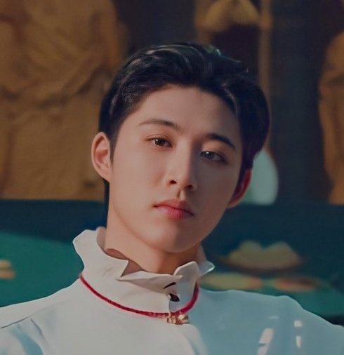 pcnfk131's tweet photo. Hanbin :                                me : https://t.co/fVaFtb6eKg