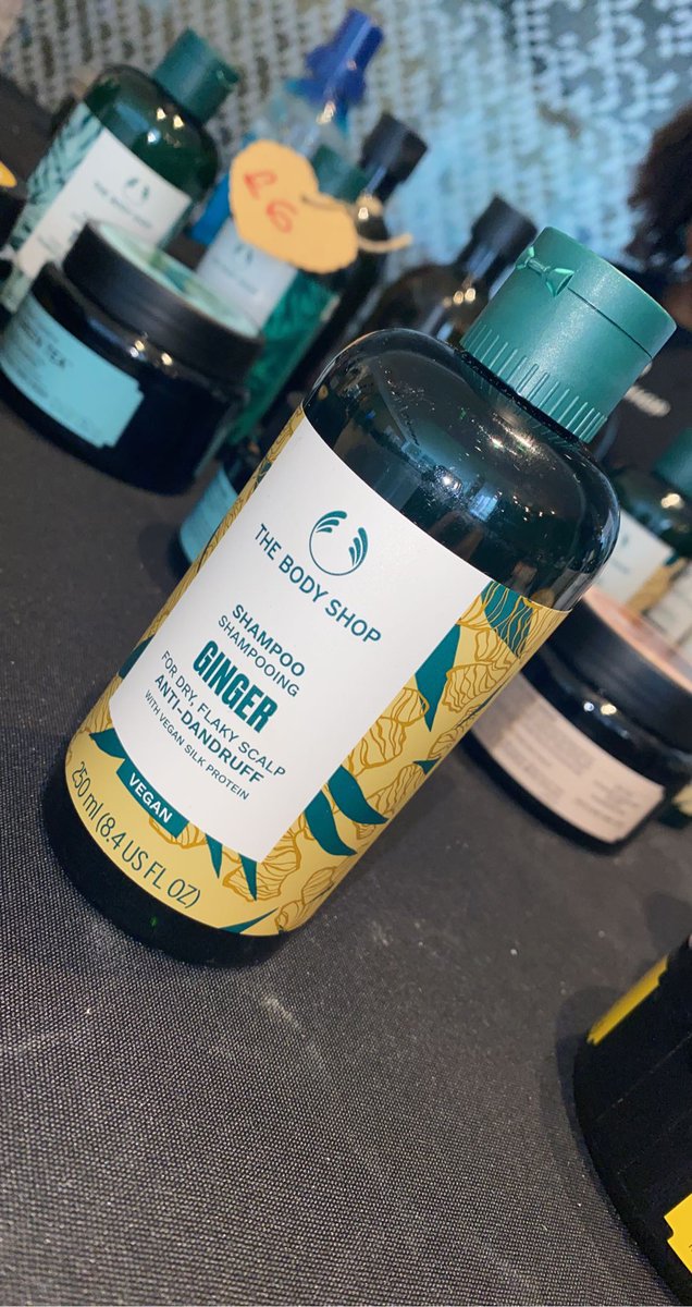 70marklane's tweet photo. @SylviaOttway is joining us here @70marklane today. She has an amazing selection of goodies from creams and bath bombs to shampoo and makeup. You don't want to miss out. From 11am - 4pm 🤩🤩🤩🤩 #bodyshopathome #Wow #bodyshopproducts #bodyshop https://t.co/3gXnOrkHoK