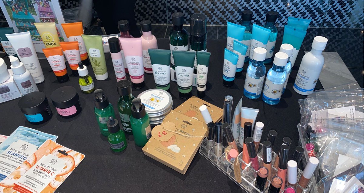 70marklane's tweet photo. @SylviaOttway is joining us here @70marklane today. She has an amazing selection of goodies from creams and bath bombs to shampoo and makeup. You don't want to miss out. From 11am - 4pm 🤩🤩🤩🤩 #bodyshopathome #Wow #bodyshopproducts #bodyshop https://t.co/3gXnOrkHoK