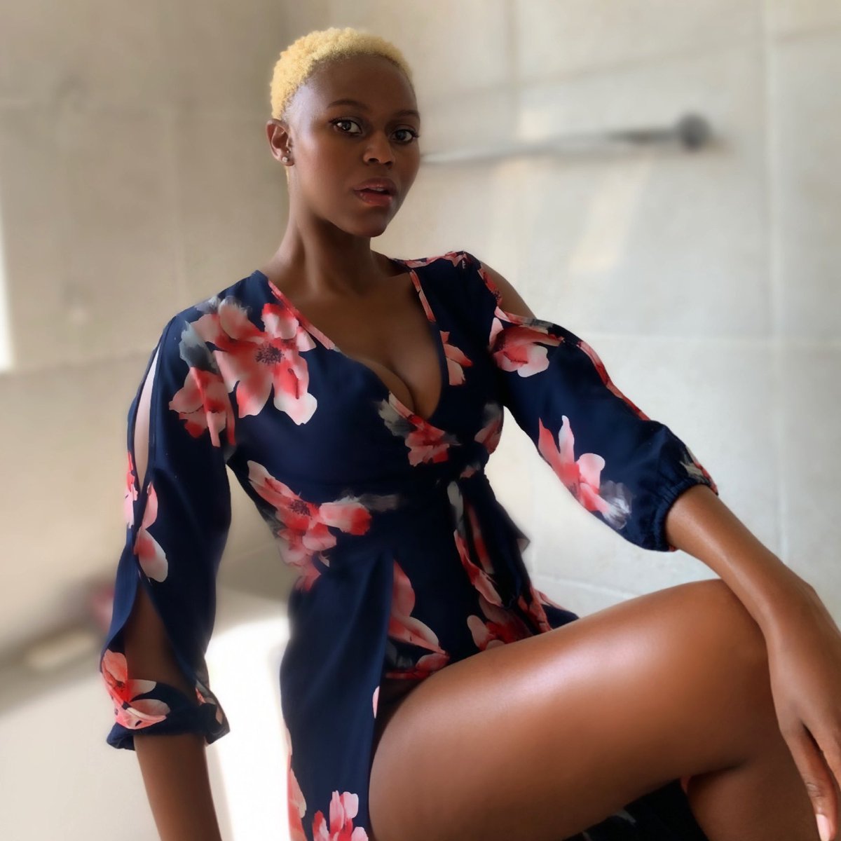 j_sibu's tweet photo. So this is why my sister loved this dress. Miss you so much #rip #SpringDay2021 https://t.co/5BGVvbK97k