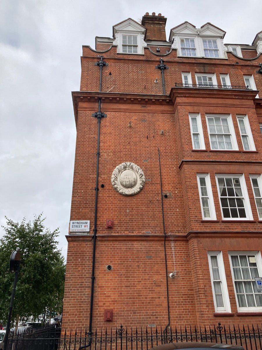 Always a pleasure to pass a ladies’ chambers. Inspires me to keep writing my book on these fabulous and empowering buildings!