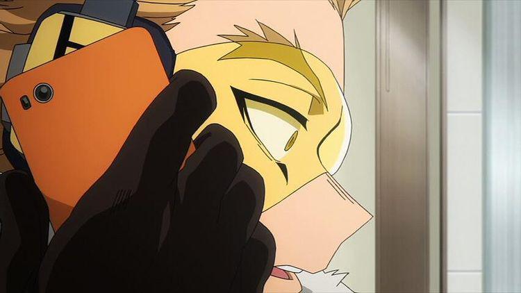 togaahimiko's tweet photo. Normal people when their phones ring and Iida when his phone rings- https://t.co/ysCuV2NHV9