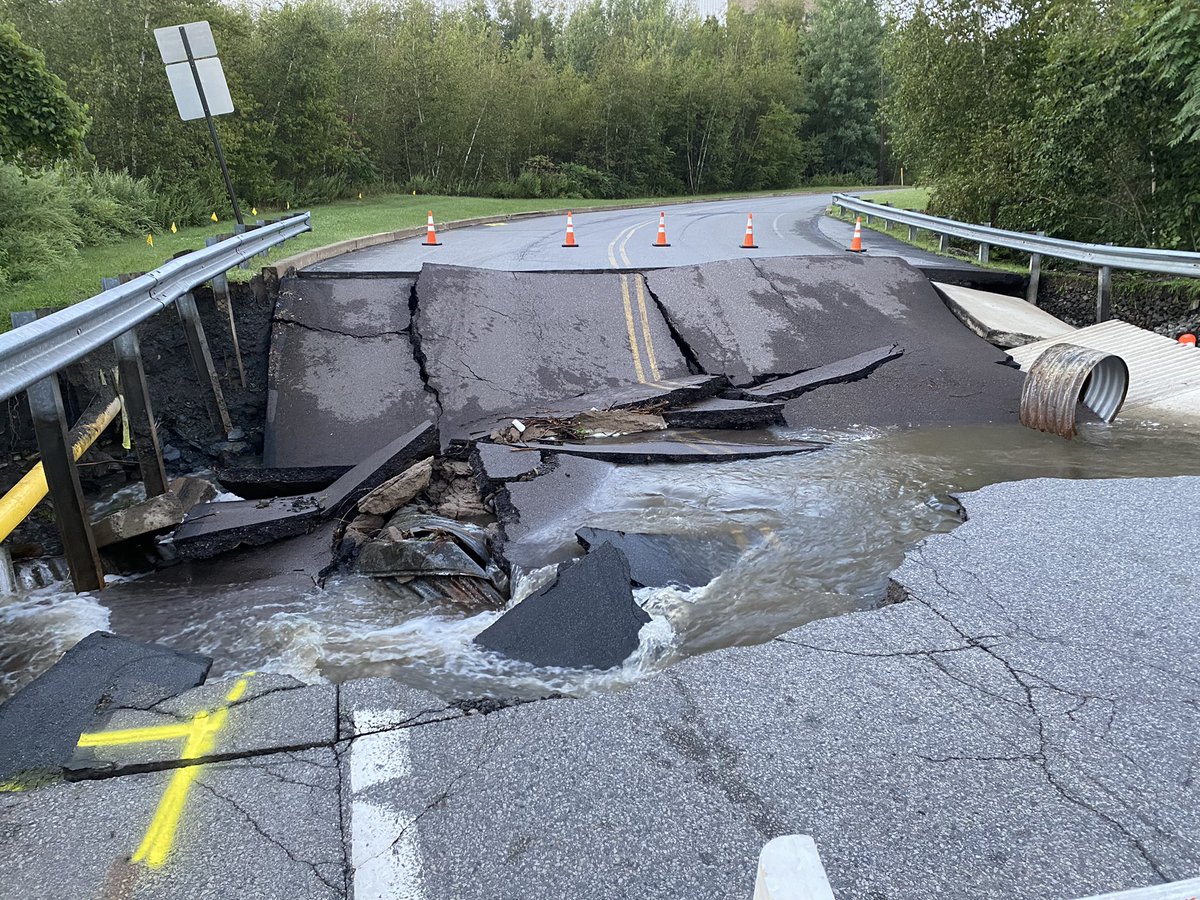 SarahBuynovsky's tweet photo. Roadway collapse! This is Earth Conservancy Road at Hanover Distribution Center in Luzerne County after flash flooding @WNEP https://t.co/07VtY01Jl5