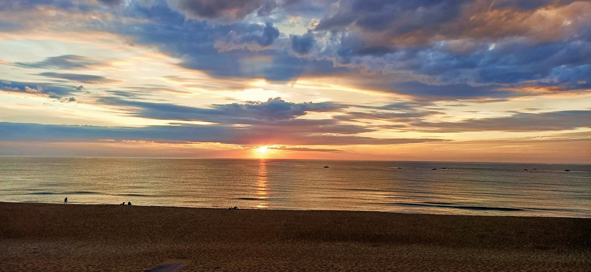 ReQuiEM_Evil's tweet photo. Capbreton 🤩😊 #Sudouestie #CoteLandaise #NONCestPasLaCoteBasque https://t.co/RhdannzP8h