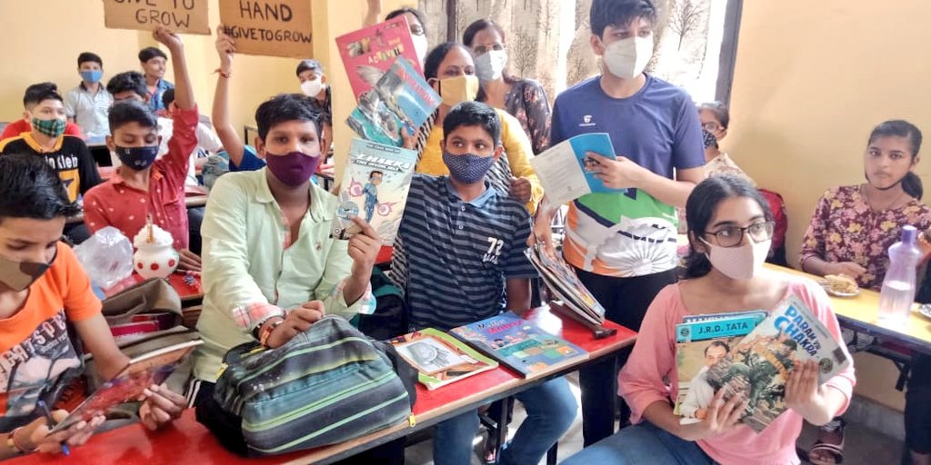 AaravSeth_'s tweet photo. #HelpingHands #Drive6
@_WeRiseTogether Team distributed 200 books to children studying in Om SunRise School, #Indirapuram,#GZB.
Books pave the way for education & I believe education is a basic right.
@KaoHua3 @rwclimate @Sdg13Un @_sayema @ShreyaTuli_ @vanessa_vash @WakioDorcas https://t.co/zaExpHhVbp