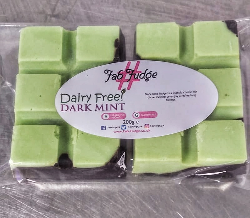 FabFudge_UK's tweet photo. Who said #DairyFree artisan fudge couldn't be mysterious? #DarkMint https://t.co/RrXQKWaOkb https://t.co/59W72HPAdW