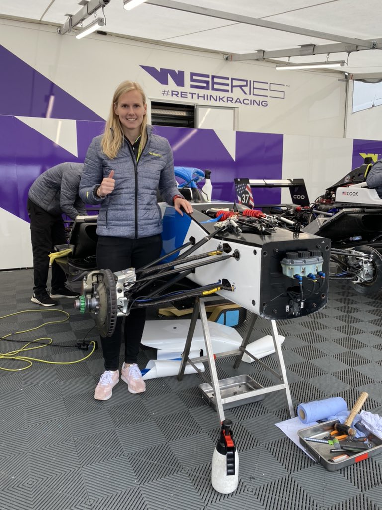 beitskevisser's tweet photo. Very happy girl here😁 back racing this weekend💪 got cleared by de medical center and new car is being build up @WSeriesRacing https://t.co/23e5vAyPo3