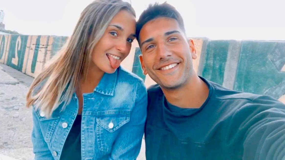 ___chinog7's tweet photo. Siempre es buen momento para decirte cuanto te amo , @JuliChiarinotti ❤️ https://t.co/AVVKgR9531