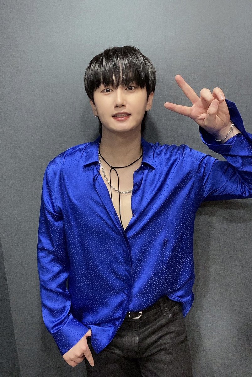 HEO YOUNG SAENG (허영생) Single Album
'MI CASA SU CASA' 🏠💚

2021.09.02 엠카 
청량미 뿜뿜 왕자님의 컴백무대💙
📎naver.me/FrKBGAa4

#허영생 #HeoYoungSaeng  #ホヨンセン
#MI_CASA_SU_CASA #미카사수카사