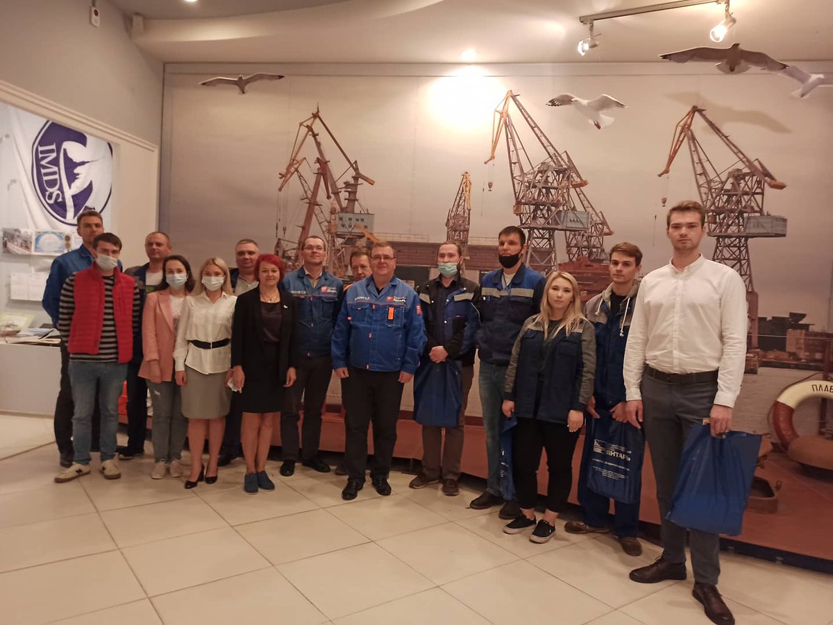 ShipyardYantar's tweet photo. Определен победитель конкурса «Инженер года – 2021» #псзЯнтарь. Победителем конкурса признан ведущий инженер-конструктор УКТПП Константин Рябков с работой «Проект модернизации пескоструйной очистки и внедрение современных абразивных материалов на АО «ПСЗ «Янтарь».
#ОСК https://t.co/AjkvnO8r8X