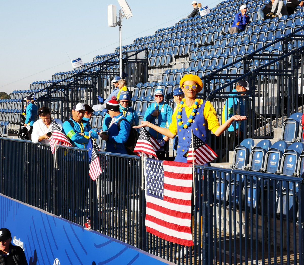 RyderGuardians's tweet photo. Please Mr. President - any chance of the European fans joining their US friends at the Ryder Cup..? 
Double jabbed, ready to fly! 
#BetterTogether 
🏆🇪🇺🇺🇲🇪🇺🇺🇸🇪🇺🇺🇸🇪🇺🇺🇸🇪🇺🇺🇸🇪🇺🇺🇸🏆
@POTUS @JoeBiden @RyderCupEurope  @RyderCupUSA https://t.co/niDrkYdIHz