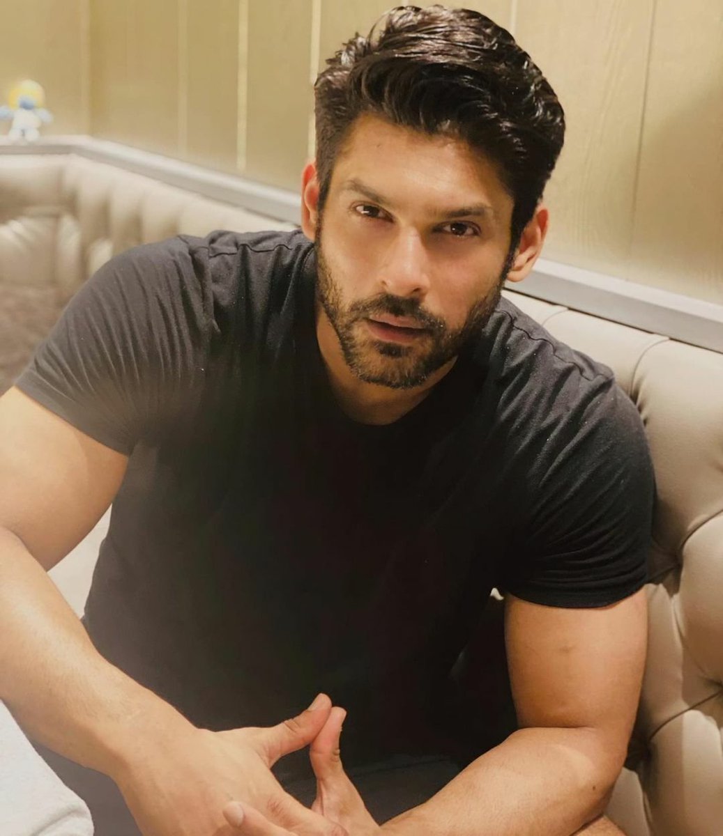 naughtyuvi's tweet photo. Hard to believe he is no more, my heartfelt condolences go to his family 💔 u will be missed.
#ripsidharthshukla 
#SiddharthShukla
@sidharth_shukla https://t.co/gKux0jBGfG