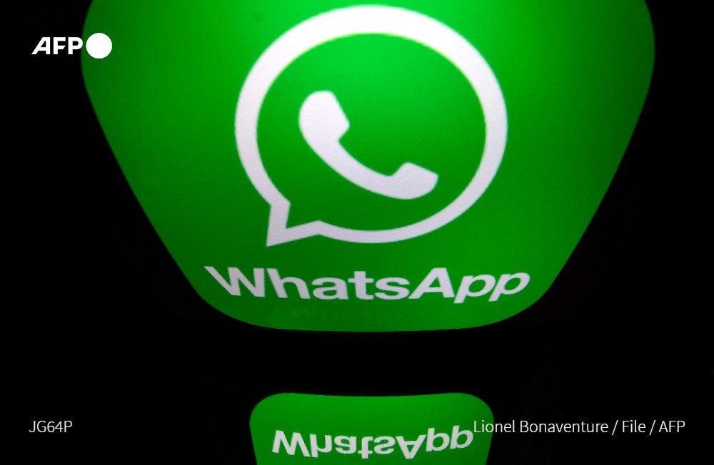 afpfr's tweet photo. L'autorité numérique irlandaise a imposé à Whatsapp une amende de 225 millions d'euros, à l'issue d'une enquête demandée par la Commission européenne concernant la protection des données personnelles, après les modifications des conditions d'utilisation de sa messagerie #AFP https://t.co/lZ8ENPWi0T