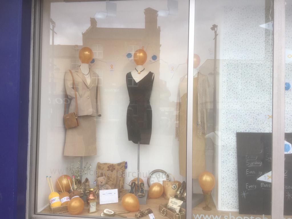 SharonCorke's tweet photo. @crukredcar #supporting #ChildhoodCancerAwarenessMonth.please support by buying a #goldpin from us. @CRUKShops @sharonp7217 https://t.co/HP0qXcsgET