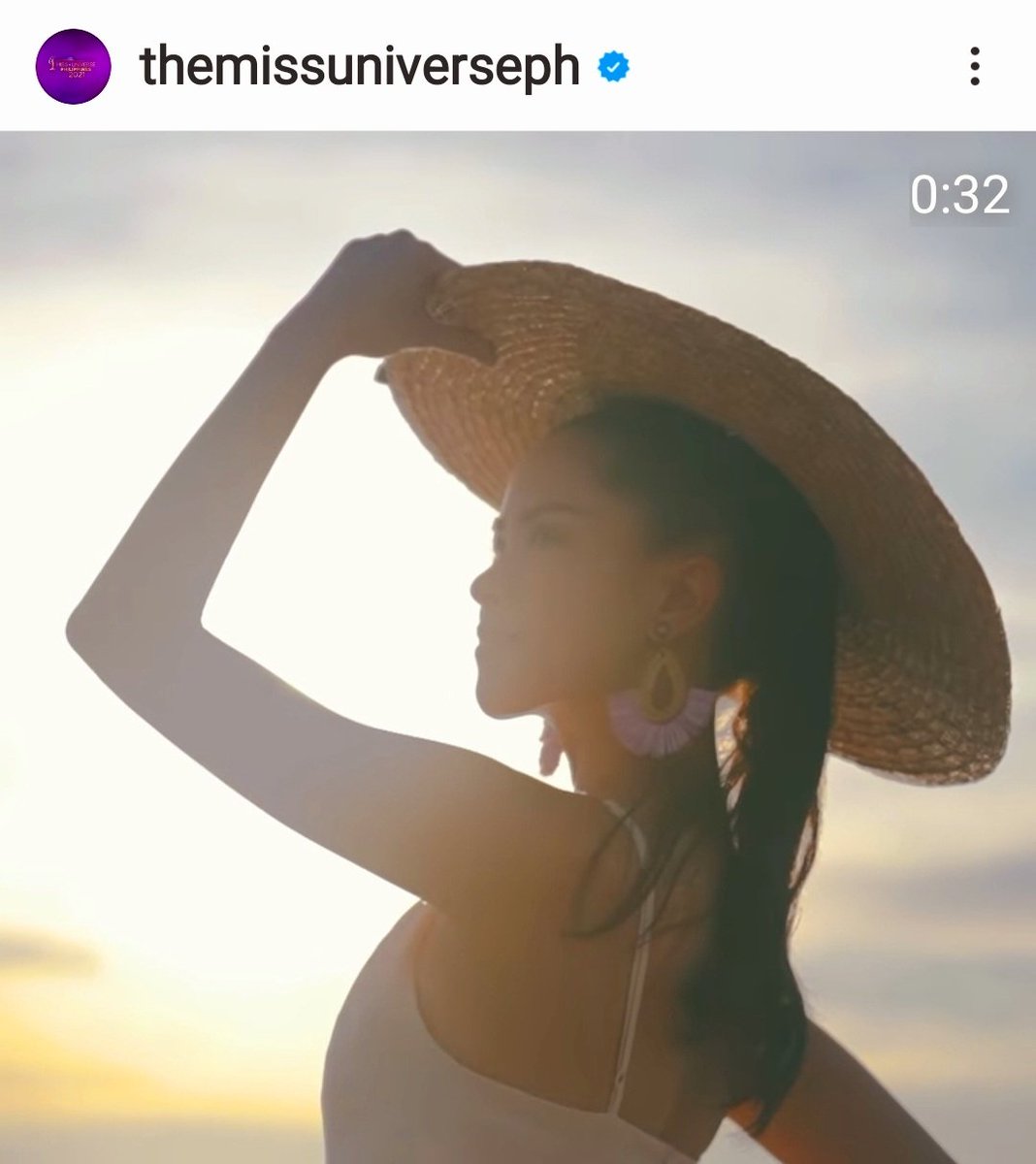 Purple_Ela's tweet photo. Love how @KissesDelavin is the first candidate featured in this video. With the sunrise (I think?) as the backdrop, the start of a new day, of something new, something fresh, a new hope, a chance to learn from yesterday's mistakes, and seek to improve from what was learnt. https://t.co/91TaEXO1DK