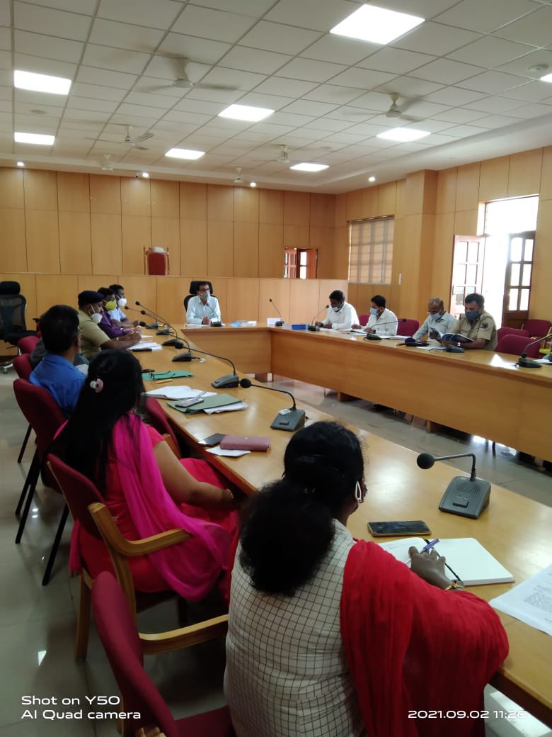 NtcpRamanagara's tweet photo. ಇಂದು ಜಿಲ್ಲಾ ತಂಬಾಕು ನಿಯಂತ್ರಣ ಕೋಶದ ಜಿಲ್ಲಾ  ಮಟ್ಟದ ಸಮನ್ವಯ ಸಮಿತಿಯ ತ್ರೈಮಾಸಿಕ ಪ್ರಗತಿ ಪರಿಶೀಲನಾ ಸಭೆ ಮಾನ್ಯ ಅಪರ ಜಿಲ್ಲಾಧಿಕಾರಿಗಳ ಅಧ್ಯಕ್ಷತೆಯಲ್ಲಿ ನಡೆಯಿತು @ZPramanagara @drashwathcn @DEORamanagara @VRmgm @DHFWKA @Comm_dhfwka @BSBommai @police_rmn @DRamanagara https://t.co/enPAFVQU78