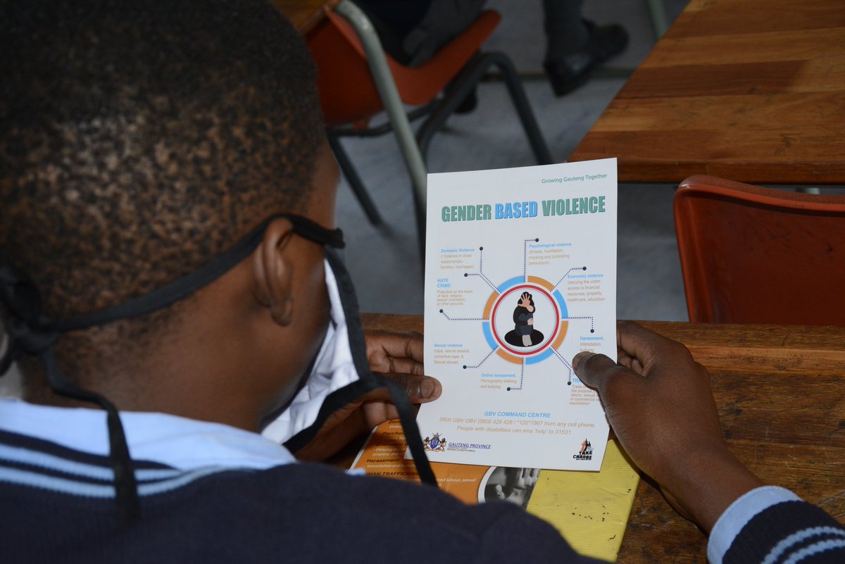 StarForLife_SA's tweet photo. Star for Life with Community safety and DOH(Department of Education) held a Gender-Based-Violence session at Anchor Comprehensive School.

#GenderBasedViolence
#genderidentity
#masculinity
#starforlife https://t.co/WHM2ONKjGg