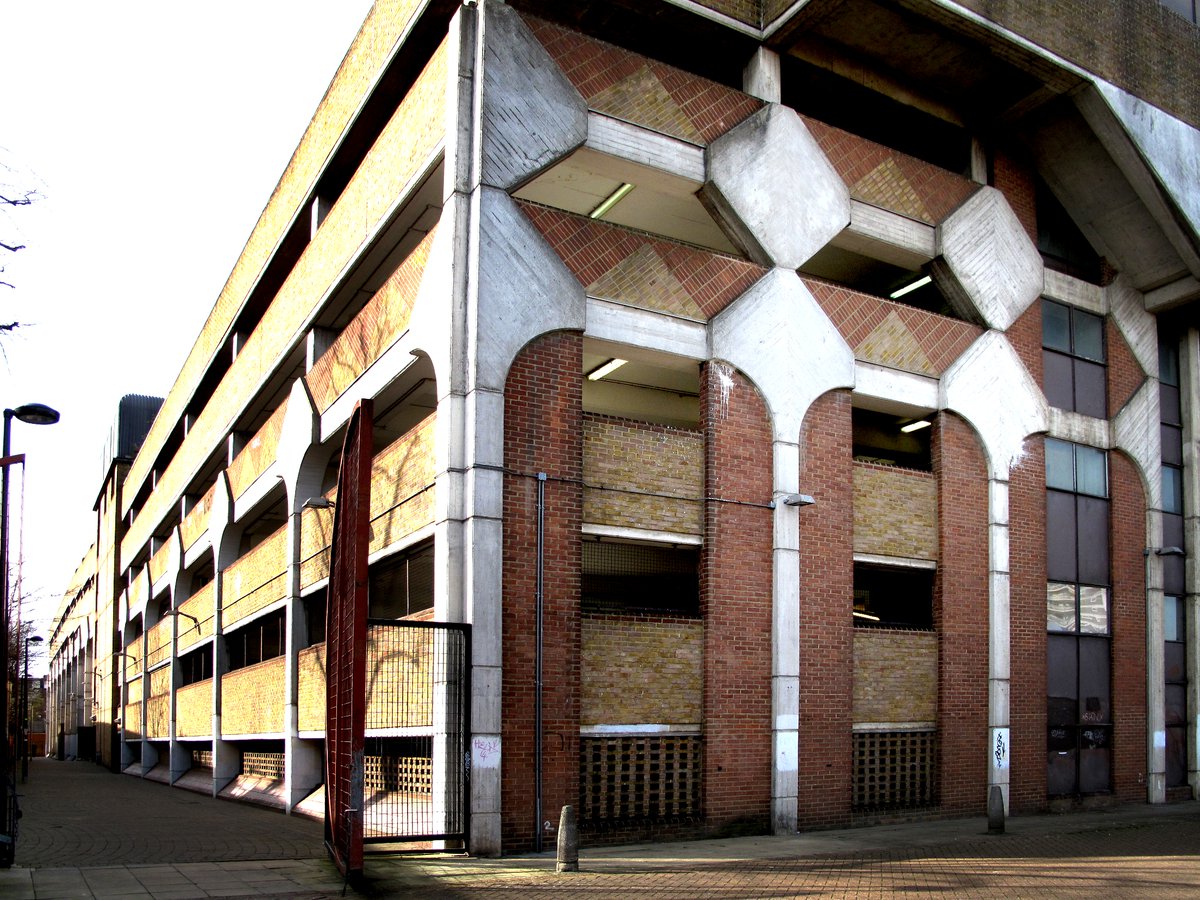 PeckhamVision's tweet photo. Peckham town centre has reinvented itself over the last 15 yrs, reusing old buildings for entertainment, leisure, small enterprises &amp; more: achieved by community action in spite of @lb_southwark old thinking of demolition-led regeneration. @CopelandParkSE @peckhamlevels #CCAction https://t.co/1rQzsIVBG5