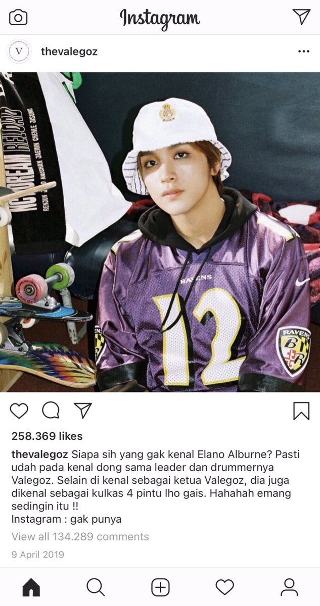 olddaes's tweet photo. 𝓡eminiscene, 
a haechan au. https://t.co/NJ6MRFZ6T6